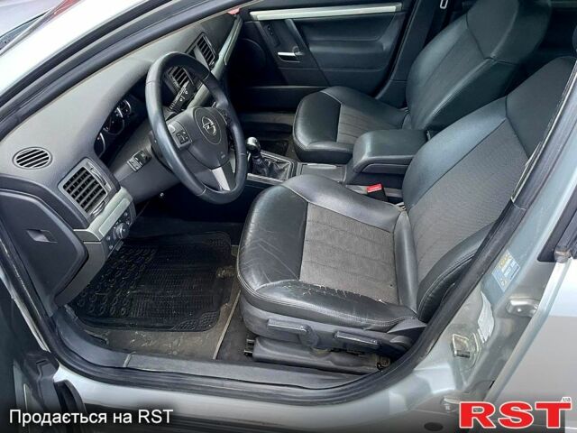 Опель Вектра 2008 у Бару на Automoto.ua Сірий Опель Вектра, об'ємом двигуна 1.6 л та пробігом 237 тис. км за 5000 $, фото 3 на Automoto.ua