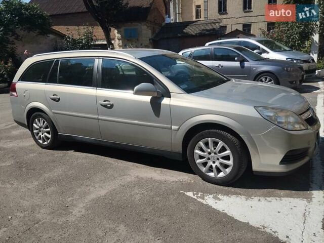 Серый Опель Вектра, объемом двигателя 1.91 л и пробегом 200 тыс. км за 6700 $, фото 2 на Automoto.ua