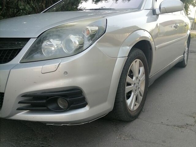 Сірий Опель Вектра, об'ємом двигуна 1.9 л та пробігом 313 тис. км за 4900 $, фото 1 на Automoto.ua