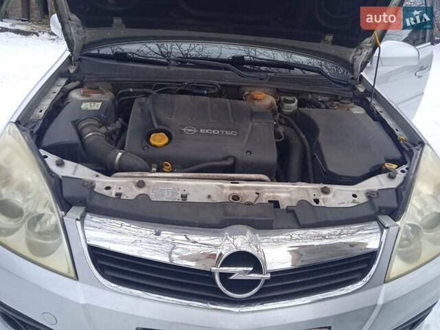 Сірий Опель Вектра, об'ємом двигуна 1.9 л та пробігом 334 тис. км за 5700 $, фото 8 на Automoto.ua