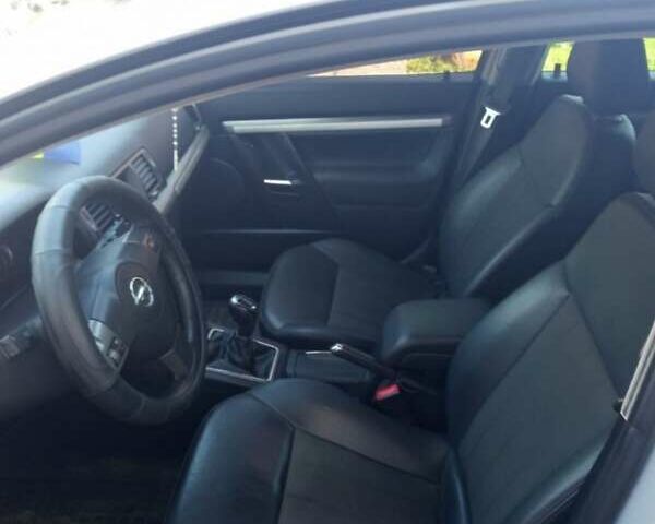 Опель Вектра 2008 в Городке на Automoto.ua Серый Опель Вектра, объемом двигателя 1.9 л и пробегом 320 тыс. км за 6200 $, фото 8 на Automoto.ua