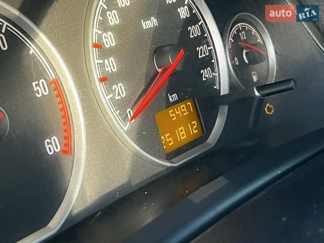 Серый Опель Вектра, объемом двигателя 1.91 л и пробегом 255 тыс. км за 5250 $, фото 13 на Automoto.ua