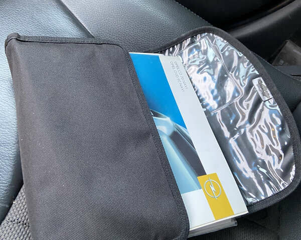 Сірий Опель Вектра, об'ємом двигуна 1.9 л та пробігом 340 тис. км за 4500 $, фото 21 на Automoto.ua