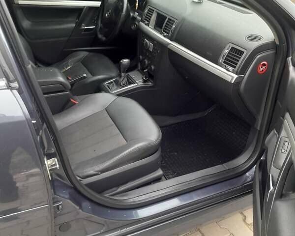 Сірий Опель Вектра, об'ємом двигуна 1.9 л та пробігом 257 тис. км за 5450 $, фото 10 на Automoto.ua