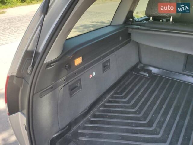 Сірий Опель Вектра, об'ємом двигуна 1.91 л та пробігом 230 тис. км за 6300 $, фото 16 на Automoto.ua