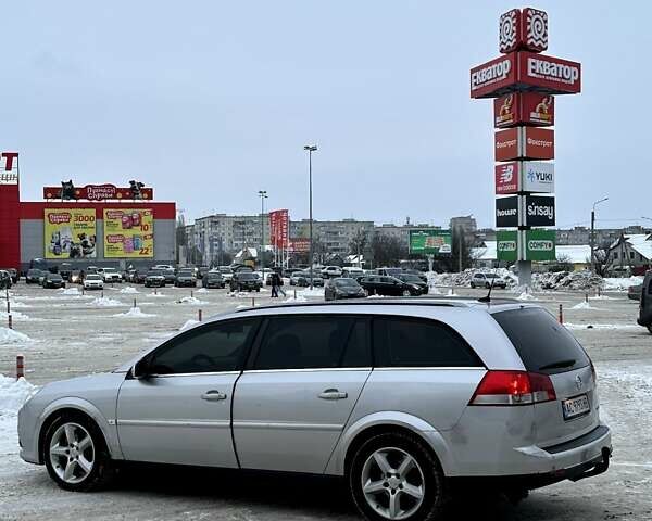 Сірий Опель Вектра, об'ємом двигуна 1.9 л та пробігом 276 тис. км за 3600 $, фото 4 на Automoto.ua