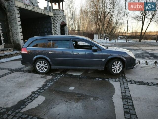 Серый Опель Вектра, объемом двигателя 1.9 л и пробегом 390 тыс. км за 5800 $, фото 15 на Automoto.ua