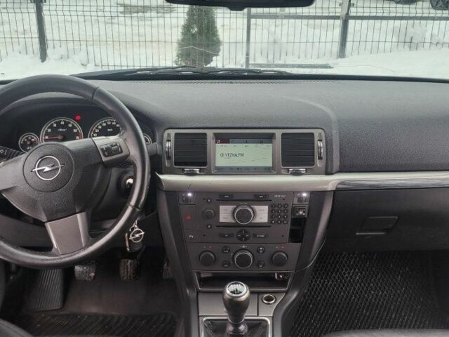 Серый Опель Вектра, объемом двигателя 1.8 л и пробегом 240 тыс. км за 2850 $, фото 4 на Automoto.ua