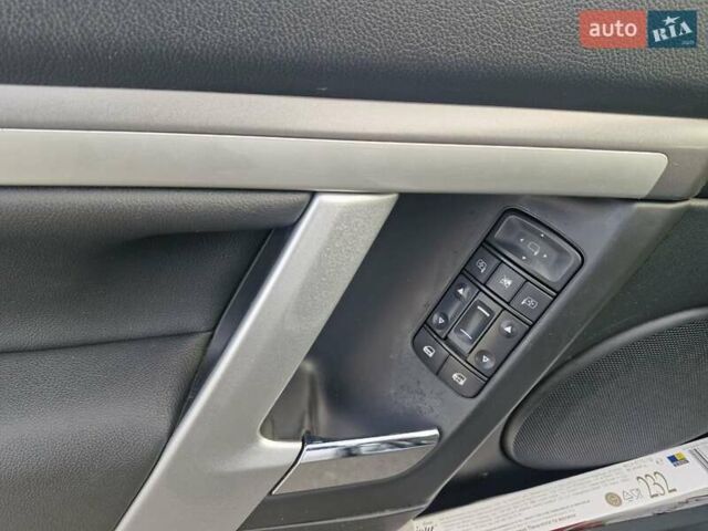 Серый Опель Вектра, объемом двигателя 1.9 л и пробегом 360 тыс. км за 6499 $, фото 10 на Automoto.ua