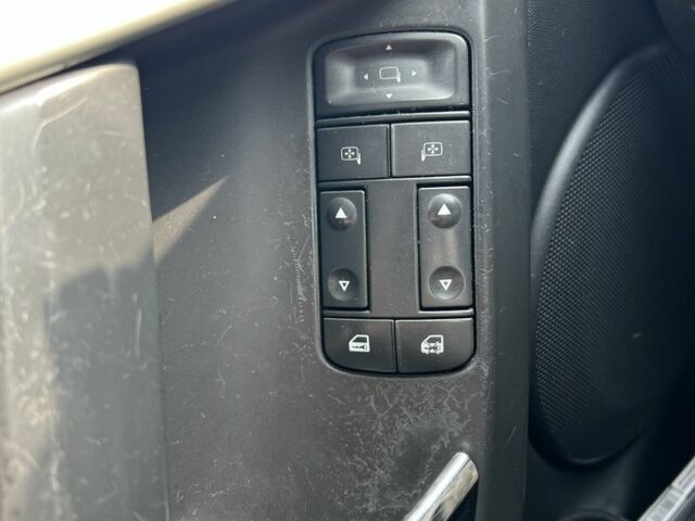 Серый Опель Вектра, объемом двигателя 1.9 л и пробегом 295 тыс. км за 3000 $, фото 11 на Automoto.ua