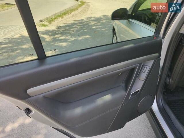 Сірий Опель Вектра, об'ємом двигуна 1.91 л та пробігом 230 тис. км за 6300 $, фото 9 на Automoto.ua