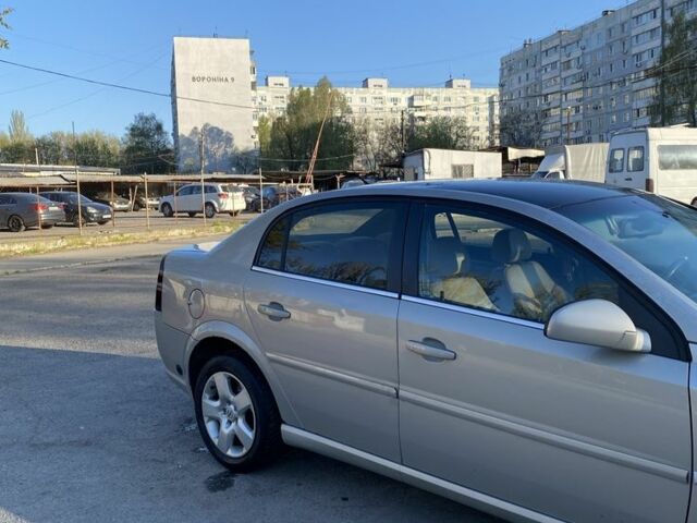 Серый Опель Вектра, объемом двигателя 2.2 л и пробегом 1000 тыс. км за 5300 $, фото 6 на Automoto.ua