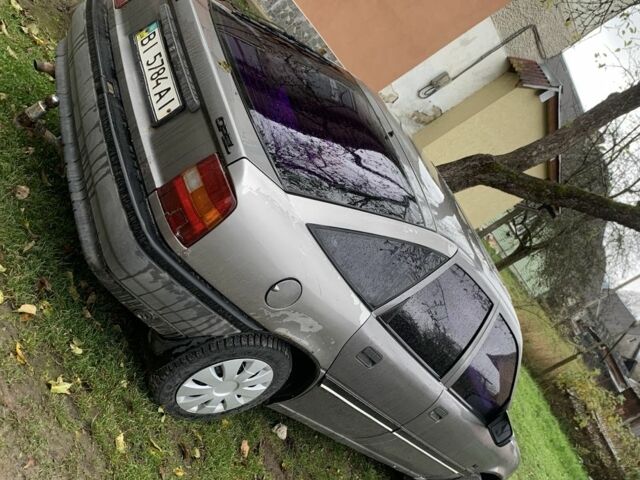 Сірий Опель Вектра, об'ємом двигуна 1.6 л та пробігом 300 тис. км за 594 $, фото 1 на Automoto.ua