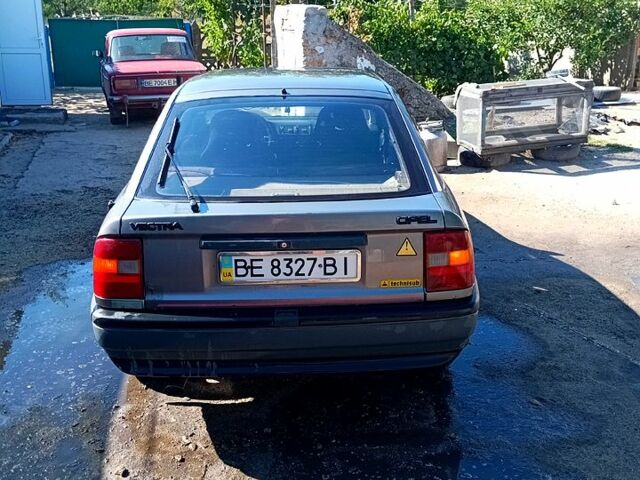 Сірий Опель Вектра, об'ємом двигуна 1.8 л та пробігом 0 тис. км за 1570 $, фото 5 на Automoto.ua