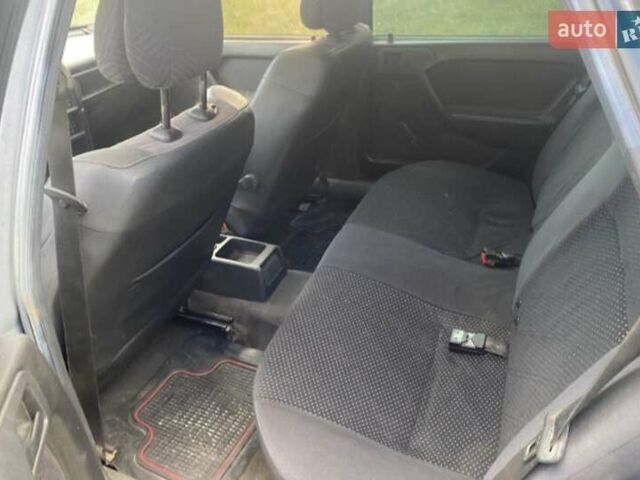 Серый Опель Вектра, объемом двигателя 1.8 л и пробегом 339 тыс. км за 1300 $, фото 8 на Automoto.ua