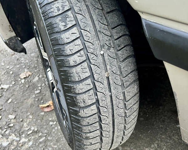 Серый Опель Вектра, объемом двигателя 1.7 л и пробегом 200 тыс. км за 1299 $, фото 23 на Automoto.ua