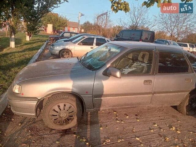 Сірий Опель Вектра, об'ємом двигуна 0 л та пробігом 286 тис. км за 1658 $, фото 4 на Automoto.ua