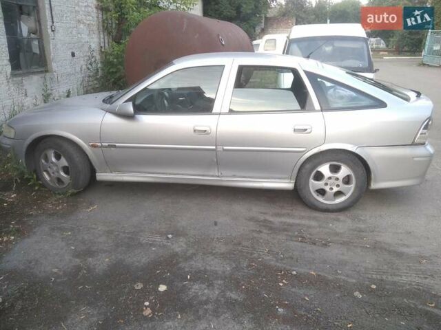 Сірий Опель Вектра, об'ємом двигуна 2 л та пробігом 300 тис. км за 1750 $, фото 3 на Automoto.ua