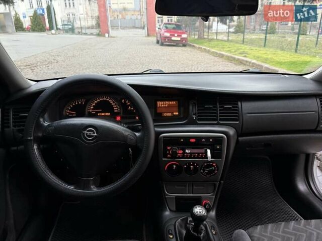 Сірий Опель Вектра, об'ємом двигуна 2 л та пробігом 217 тис. км за 4000 $, фото 20 на Automoto.ua