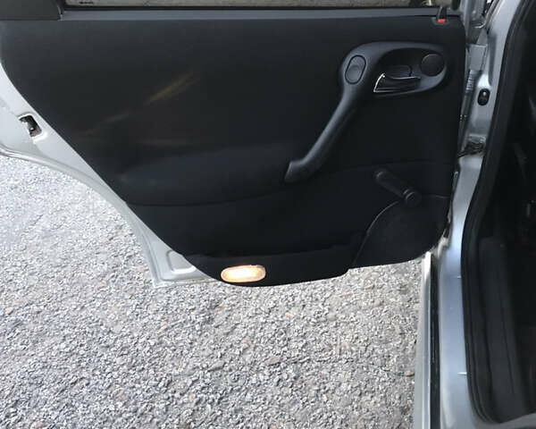 Серый Опель Вектра, объемом двигателя 1.8 л и пробегом 267 тыс. км за 3400 $, фото 14 на Automoto.ua