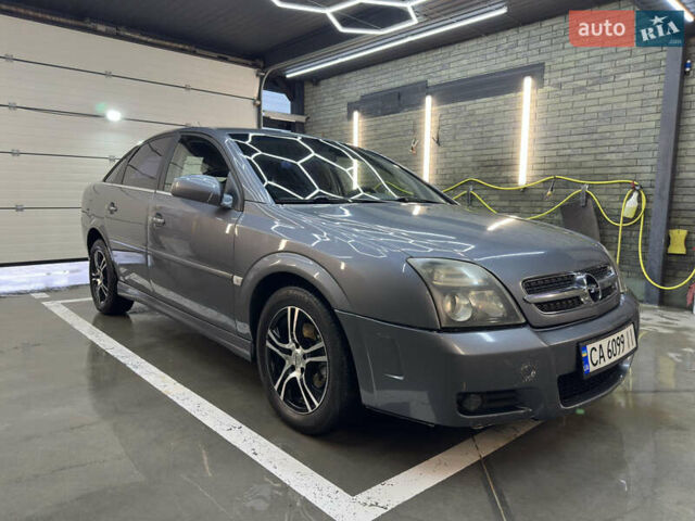 Серый Опель Вектра, объемом двигателя 2.2 л и пробегом 320 тыс. км за 4000 $, фото 3 на Automoto.ua