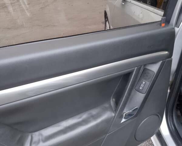 Серый Опель Вектра, объемом двигателя 2.17 л и пробегом 350 тыс. км за 4700 $, фото 17 на Automoto.ua