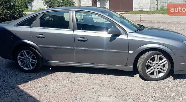Сірий Опель Вектра, об'ємом двигуна 2.2 л та пробігом 343 тис. км за 5300 $, фото 13 на Automoto.ua
