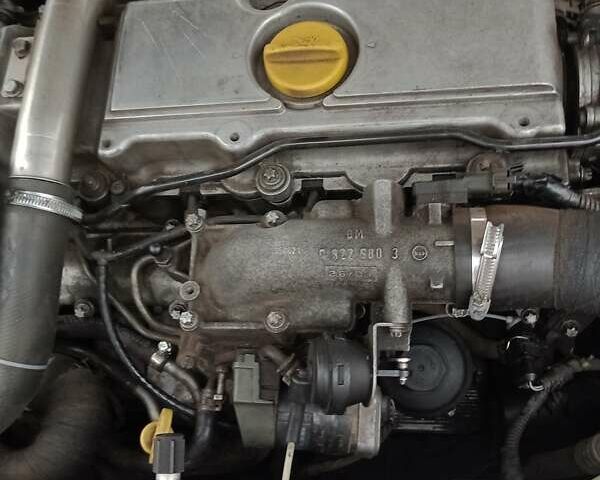 Серый Опель Вектра, объемом двигателя 2.2 л и пробегом 253 тыс. км за 5500 $, фото 7 на Automoto.ua