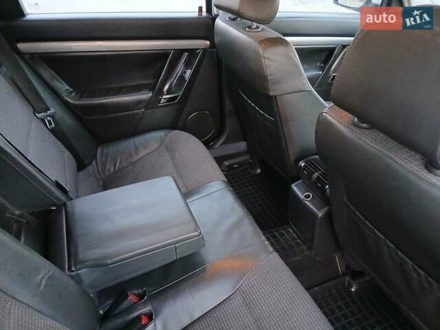 Сірий Опель Вектра, об'ємом двигуна 2.2 л та пробігом 320 тис. км за 4800 $, фото 11 на Automoto.ua