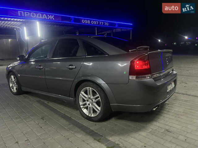 Серый Опель Вектра, объемом двигателя 2.17 л и пробегом 310 тыс. км за 3000 $, фото 4 на Automoto.ua