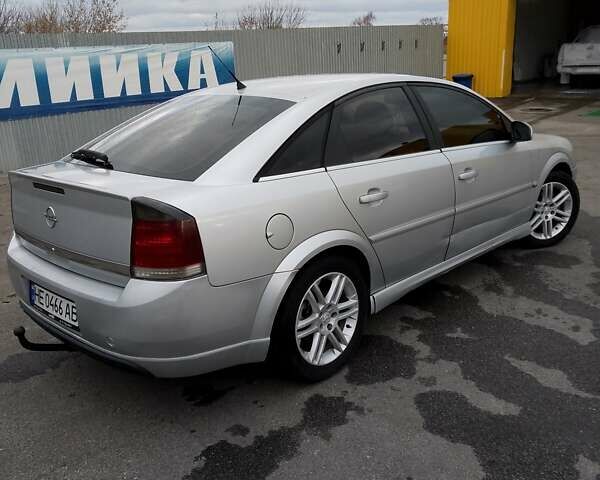 Серый Опель Вектра, объемом двигателя 2.17 л и пробегом 350 тыс. км за 4700 $, фото 1 на Automoto.ua