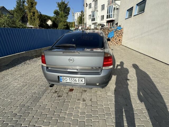 Серый Опель Вектра, объемом двигателя 1.8 л и пробегом 295 тыс. км за 3600 $, фото 3 на Automoto.ua