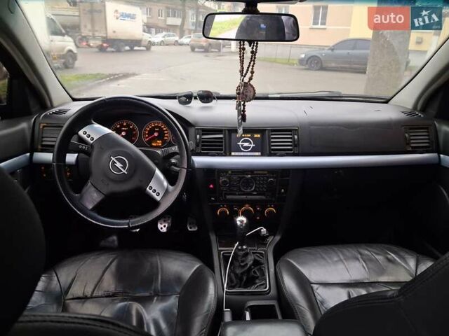 Серый Опель Вектра, объемом двигателя 2.17 л и пробегом 462 тыс. км за 4200 $, фото 8 на Automoto.ua