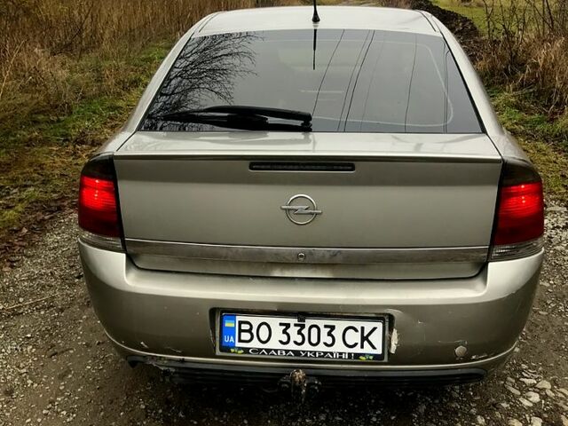 Сірий Опель Вектра, об'ємом двигуна 2.2 л та пробігом 350 тис. км за 3900 $, фото 3 на Automoto.ua