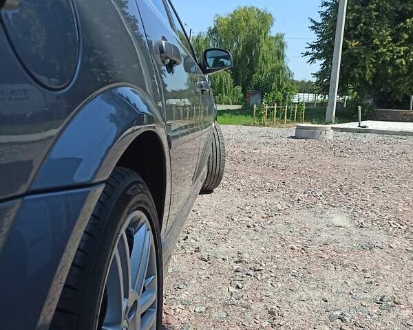Сірий Опель Вектра, об'ємом двигуна 2.2 л та пробігом 343 тис. км за 5300 $, фото 38 на Automoto.ua