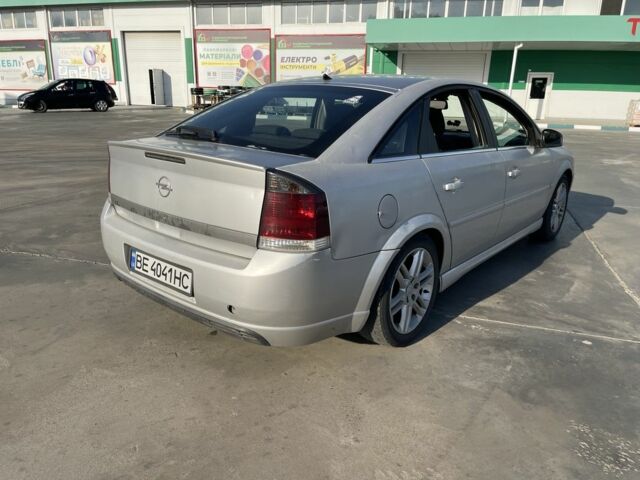 Серый Опель Вектра, объемом двигателя 2.2 л и пробегом 350 тыс. км за 4300 $, фото 4 на Automoto.ua