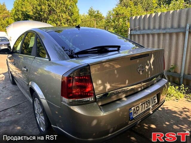 Серый Опель Вектра, объемом двигателя 1.8 л и пробегом 259 тыс. км за 3600 $, фото 3 на Automoto.ua