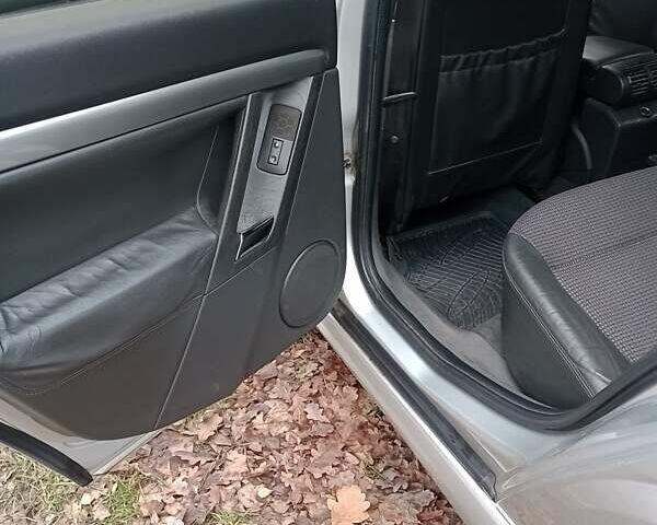 Серый Опель Вектра, объемом двигателя 2.2 л и пробегом 253 тыс. км за 5500 $, фото 16 на Automoto.ua