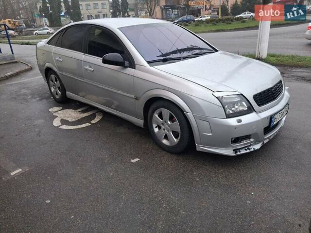 Серый Опель Вектра, объемом двигателя 2.17 л и пробегом 462 тыс. км за 4200 $, фото 2 на Automoto.ua