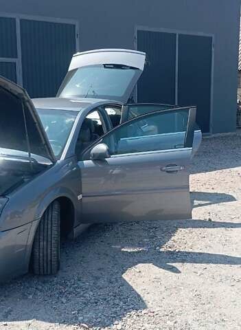 Сірий Опель Вектра, об'ємом двигуна 2.2 л та пробігом 343 тис. км за 5300 $, фото 16 на Automoto.ua
