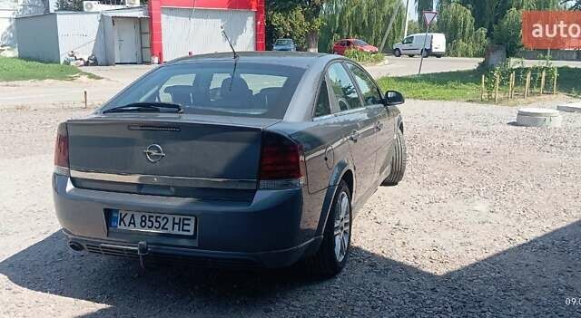 Сірий Опель Вектра, об'ємом двигуна 2.2 л та пробігом 343 тис. км за 5300 $, фото 2 на Automoto.ua