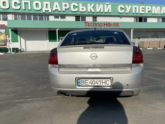 Серый Опель Вектра, объемом двигателя 2.2 л и пробегом 350 тыс. км за 4300 $, фото 6 на Automoto.ua