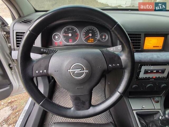 Опель Вектра 2003 в Николаеве на Automoto.ua Серый Опель Вектра, объемом двигателя 2.17 л и пробегом 344 тыс. км за 4200 $, фото 18 на Automoto.ua