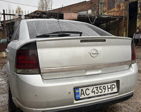 Опель Вектра 2003 в Луцке на Automoto.ua Серый Опель Вектра, объемом двигателя 2.2 л и пробегом 329 тыс. км за 2900 $, фото 4 на Automoto.ua