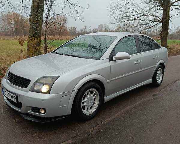 Серый Опель Вектра, объемом двигателя 2.17 л и пробегом 300 тыс. км за 3399 $, фото 2 на Automoto.ua