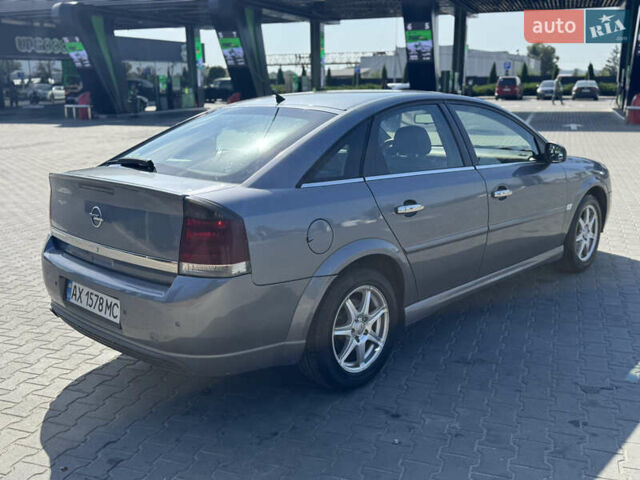 Сірий Опель Вектра, об'ємом двигуна 1.9 л та пробігом 244 тис. км за 4800 $, фото 6 на Automoto.ua