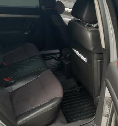 Серый Опель Вектра, объемом двигателя 1.91 л и пробегом 371 тыс. км за 5800 $, фото 25 на Automoto.ua