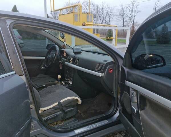 Сірий Опель Вектра, об'ємом двигуна 1.9 л та пробігом 369 тис. км за 3000 $, фото 15 на Automoto.ua