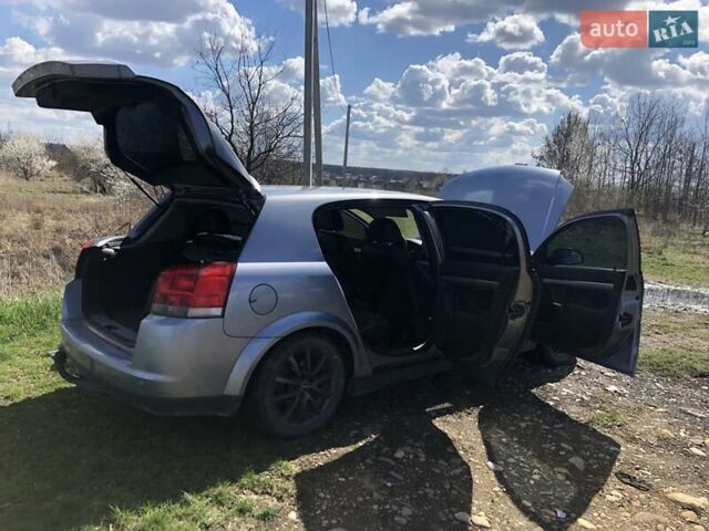 Серый Опель Вектра, объемом двигателя 1.91 л и пробегом 385 тыс. км за 3600 $, фото 12 на Automoto.ua