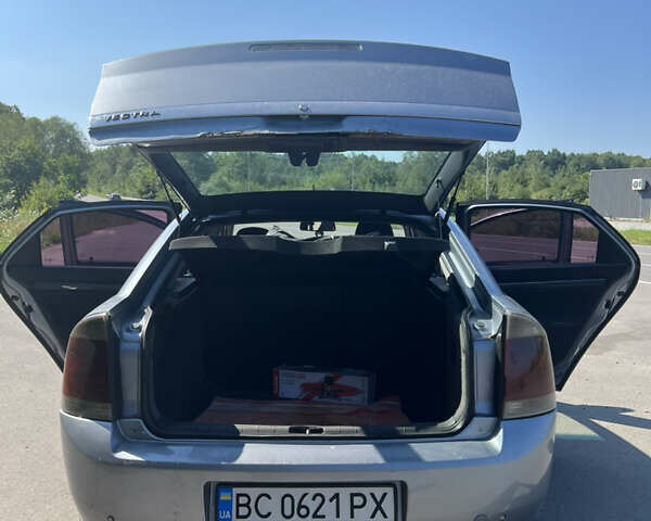 Сірий Опель Вектра, об'ємом двигуна 2 л та пробігом 404 тис. км за 3500 $, фото 14 на Automoto.ua